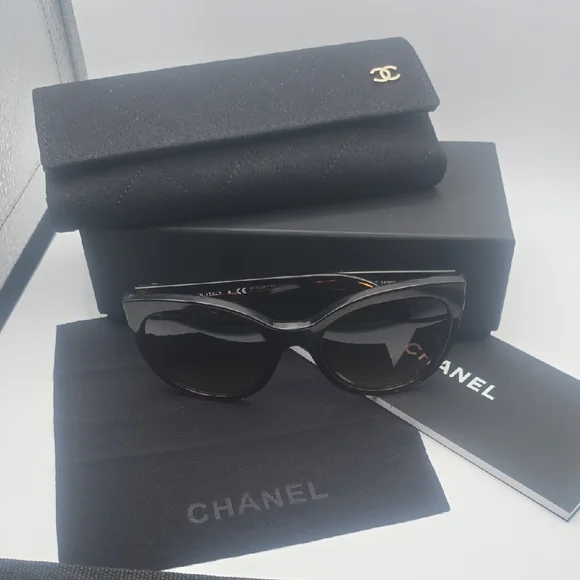 Chanel Black & Brown CC Cat Eye Tortoise Sunnies (NWOT)(FULL INCLUSION)✨️🖤✨️ - Picture 2 of 13